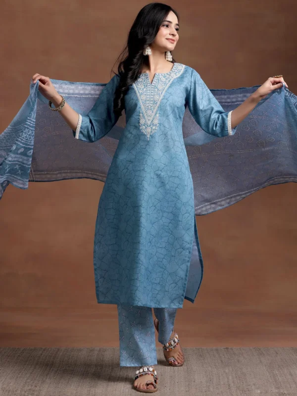 Women Blue Yoke Design Cotton Straight Suit With Dupatta - Image 6