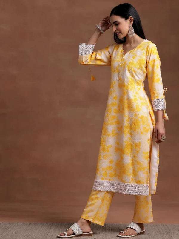 Women Yellow Embroidered Cotton Blend Straight Suit With Dupatta - Image 2