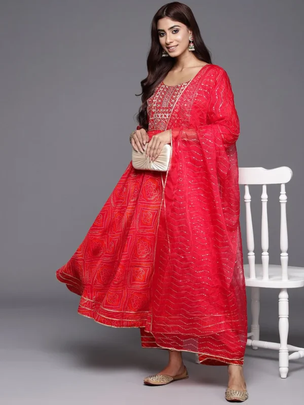 Women Orange Printed Silk Blend Anarkali Suit With Dupatta - Image 4